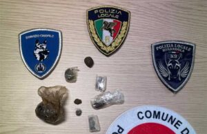 Mirandola: la polizia cinofila rinviene stupefacenti nell’ambito dell’operazione “scuole piu sicure”