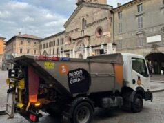 Decoro urbano, a Reggio Emilia con le fototrappole individuati 647 autori di abbandoni di rifiuti