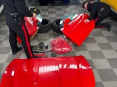 Quattro Castella: simula il furto di un’auto di lusso per ottenere il risarcimento. Denunciato