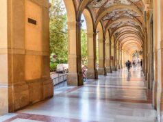 Bologna “Linee d’ombra: itinerari climatici sotto i portici”, la Giunta approva il progetto