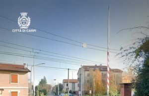 Chiusura del passaggio a livello in via Due Ponti a Carpi