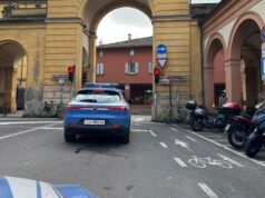 Individuato e sottoposto a fermo di polizia l’autore di una rapina in centro a Bologna