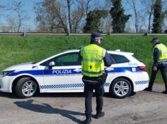 Gualtieri: identificati e segnalati due giovani di 14 anni, autori di furto in un esercizio commerciale del Centro