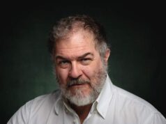 Andrea Pennacchi al Teatro Celebrazioni con ‘Alieni in laguna’