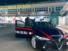 Bologna, violenza sessuale sull’autobus notturno: identificato dai carabinieri il presunto responsabile