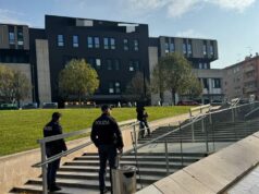 Esami per la patente compromessi dall’uso di dispositivi illegali: due uomini denunciati a Bologna dalla Polizia di Stato