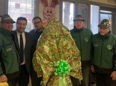 Maranello: gli Alpini donano uova di Pasqua agli ospiti di Villa Estense