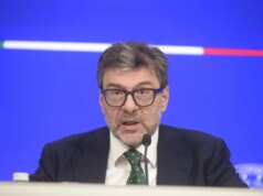 Giorgetti “Se la crisi perdura valutare sospensione del patto di stabilità”