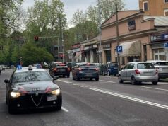 Sorpreso a rubare all’Esselunga di via Canaletto a Modena, viene arrestato dai Carabinieri
