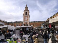1° maggio: mercato di piazza Garibaldi spostato in via Mazzini e XX Settembre
