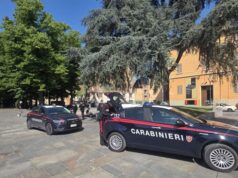 Controlli anti droga e ispezioni dei carabinieri nel centro storico di Reggio Emilia