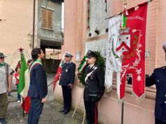 Castellarano: nuove corone davanti alla Chiesa di Santa Croce e in piazza Martiri del XX Luglio