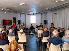 Arte e riflessione in Sala Gino Strada a casalgrande: omaggio alle donne e al diritto di voto