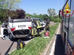Un ferito in un incidente stradale in via Corassori a Modena