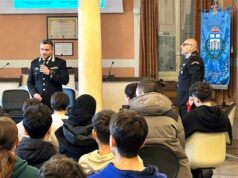 Legalità, uso consapevole della rete e prevenzione: confronto tra Carabinieri e studenti delle scuole medie “Anna Frank” di Castelvetro