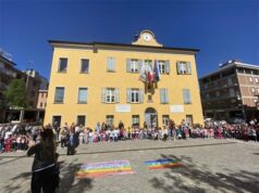 Casalgrande, festa in piazza per la Settimana dell’Intercultura: bambini protagonisti nel segno della pace