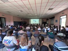 Inaugurata in Municipio a Prignano la mostra dei reperti provenienti dalla rupe del Pescale