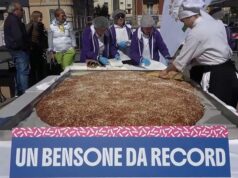 Festa del Busilen, successo a Fiorano: il bensone gigante raccoglie oltre 1.500 euro per l’hospice Casa Giuly