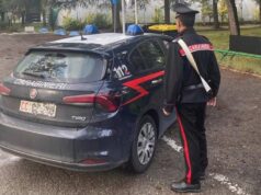 Novellara: ripreso dalle telecamere durante il colpo in negozio, denunciato
