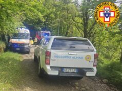 Cade lungo la Via degli Dei, recuperato dal Soccorso Alpino